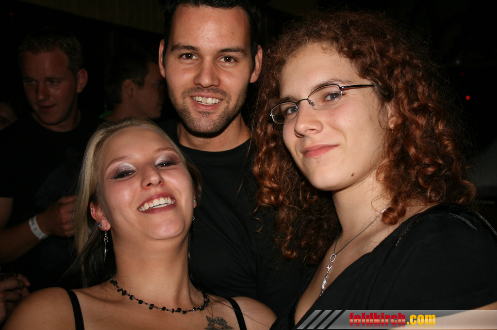 058_JPG-1283047302