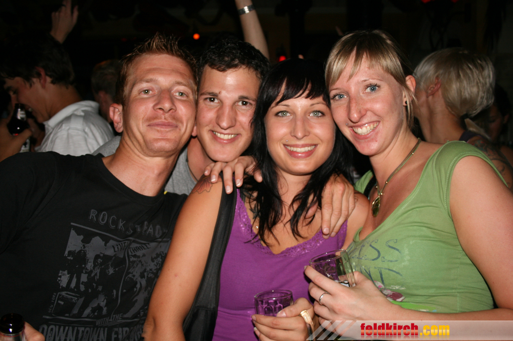 072_JPG-1283047809