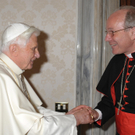 Kardinal Schönborn predigt vor Papst Benedikt XVI.