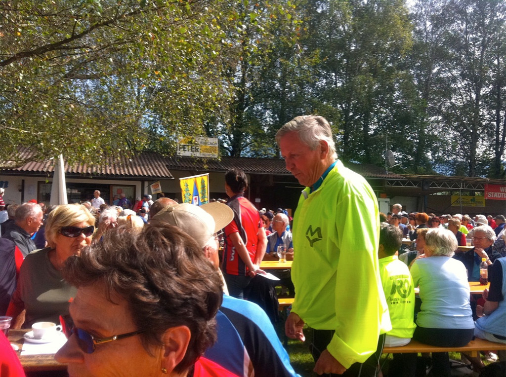 KOE_SB Radsternfahrt 29_jpg-1283453611
