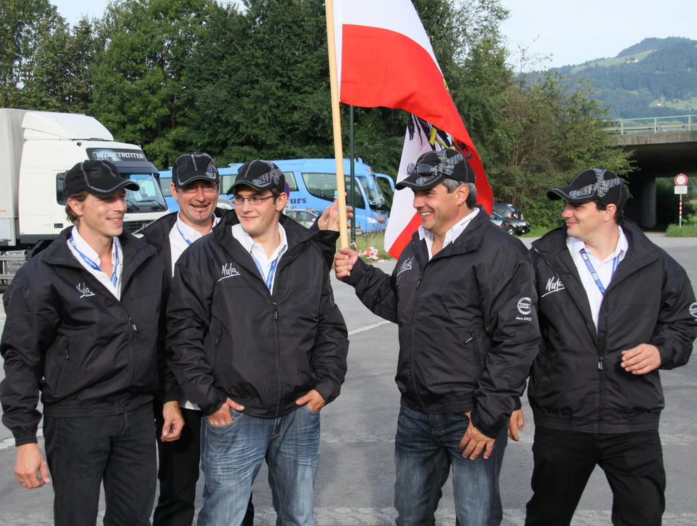 Einmarsch Kraftf_ WM 010 038_jpg-1283465946
