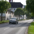 T07_JPG-1283517640