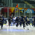 normal_03092010salutefmaktivnews_10.jpg