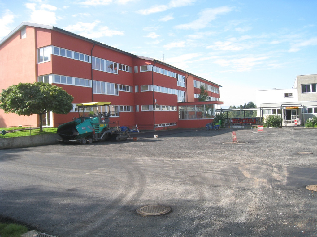 Schulhof Sanierung 2010 _1__jpg-1283622561