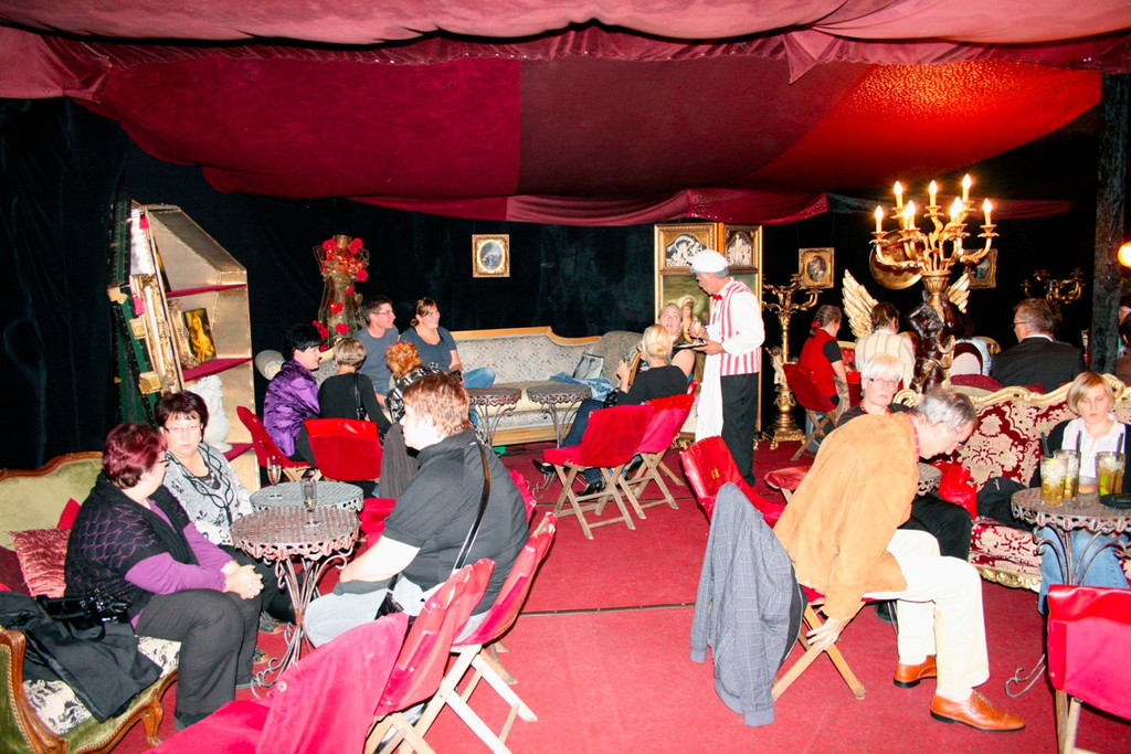 BK_clowns2010 14_jpg-1283626693