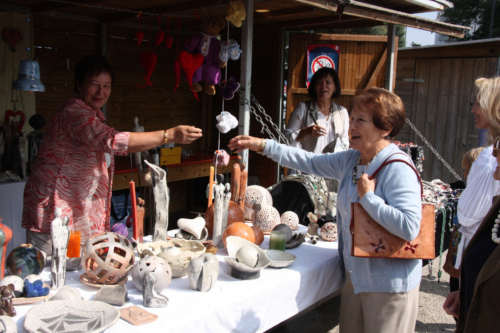 Frauenm__rktle 5_9_10 004.JPG