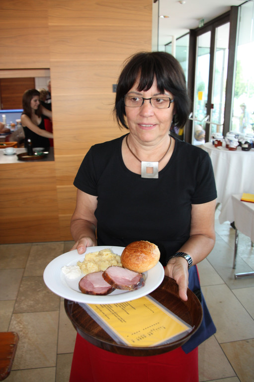 Frauenm__rktle 5_9_10 020.JPG