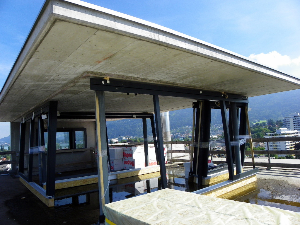 105_7560_jpg-1283806277