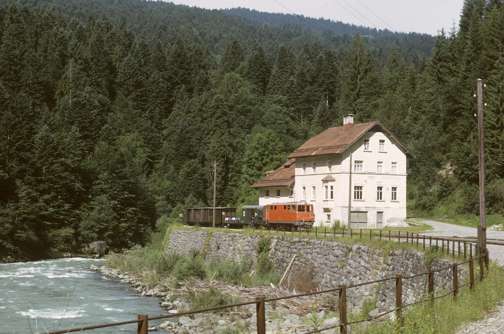 Bahnhof Lingenau 1977_jpg-1283857255