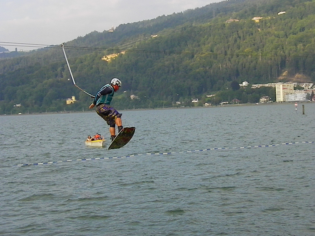 105b9023_jpg-1283900625