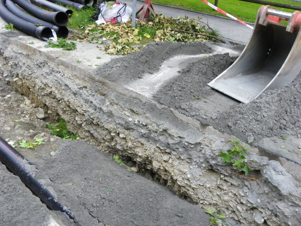 106_0545_jpg-1284050139