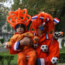 2dutchsoccerfans.jpg