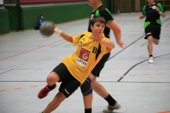Linz Elias.jpg