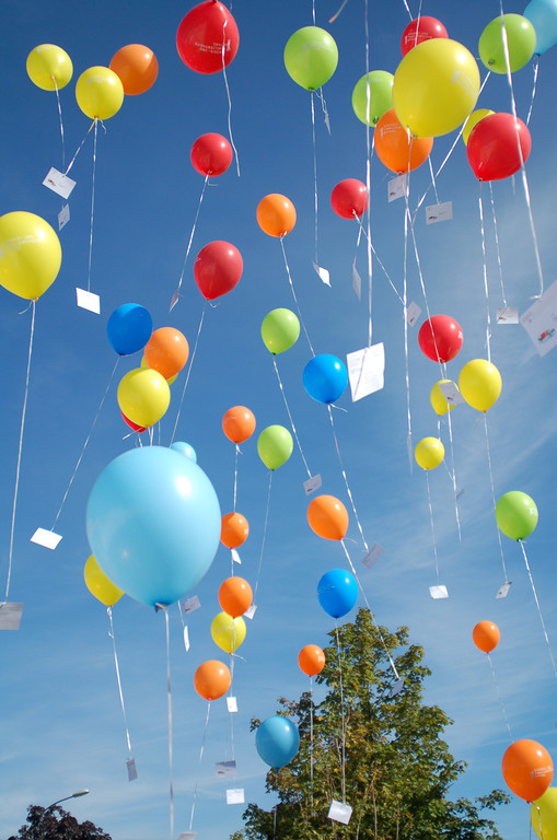 058 Ballon_jpg-1284296369