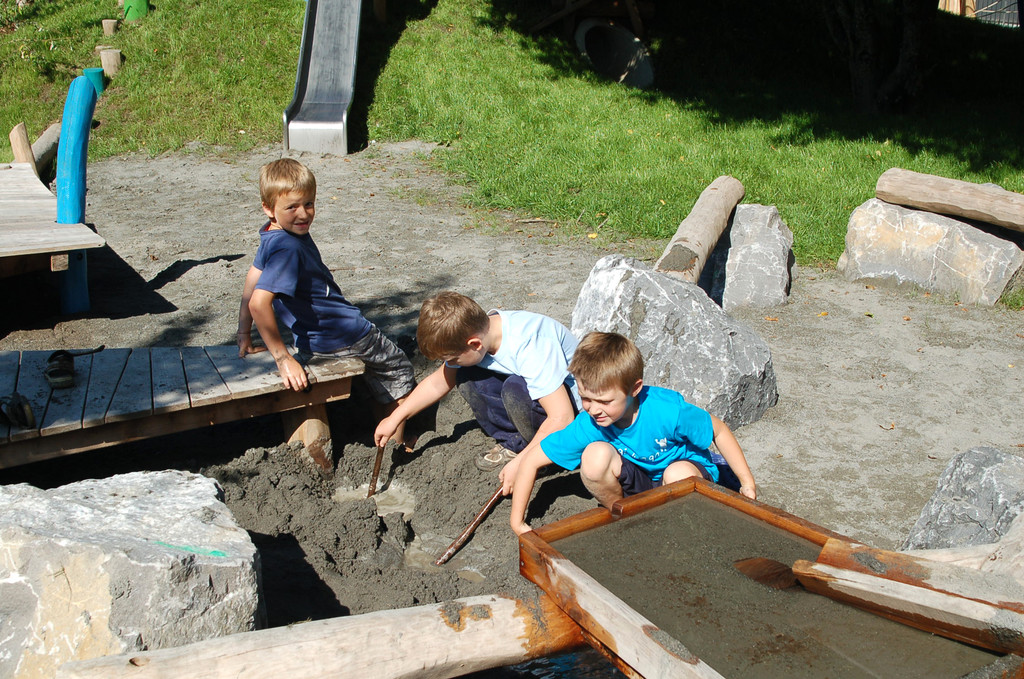 074 Spielplatz_jpg-1284296432