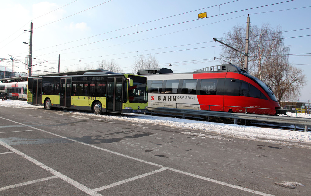 VOL Mobilitaet Bahn und Bus in Lochau_jpg-1284320221