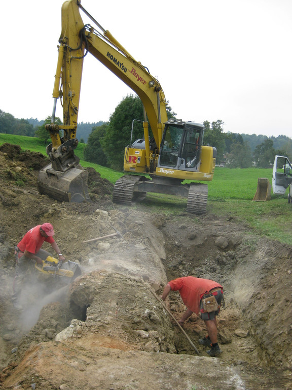 Grabungsarbeiten Diezlings 011.jpg