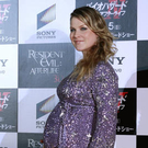 Ali Larter mit Babybauch bei der Filmpremiere von Resident Evil: Afterlife in Tokio