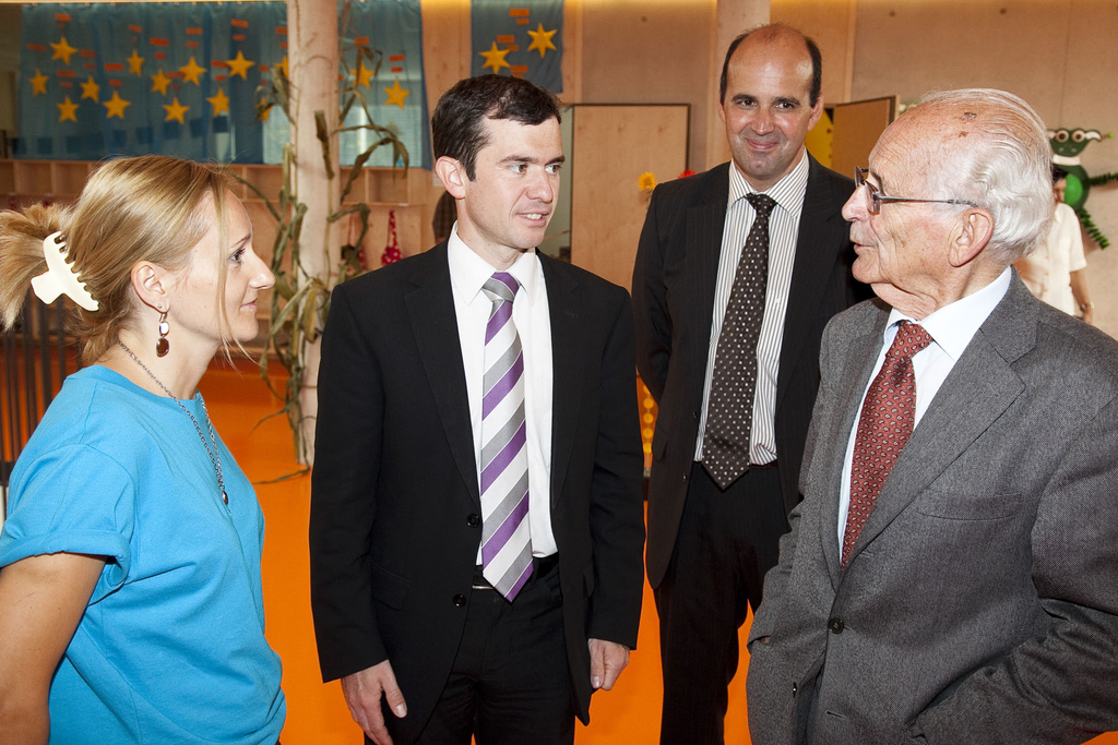 vlnr_Leiterin Erika Kicker_Bgm Ing Martin Summer_GR Klaus Pirker_Alt-Landeshauptmann Dr Herbert Kessler_jpg-1284376001