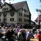 L190 Festakt Besucher.jpg