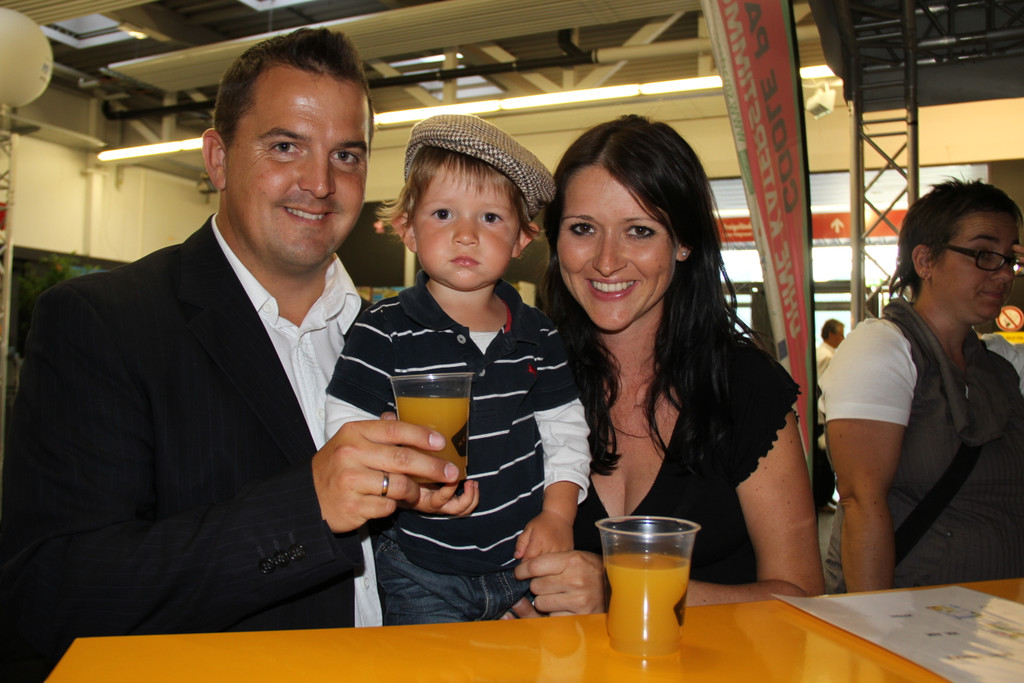 IMG_2042_JPG-1284543513