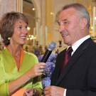 Moderatorin Rett und Dr. Weikhart