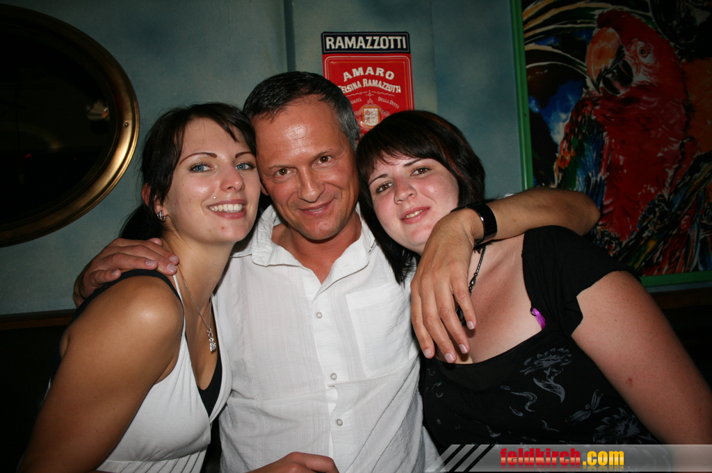 036_JPG-1284696622.jpg