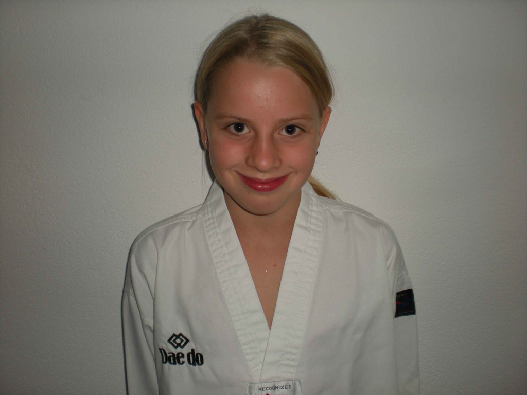 LeaSinz_jpg-1284739654