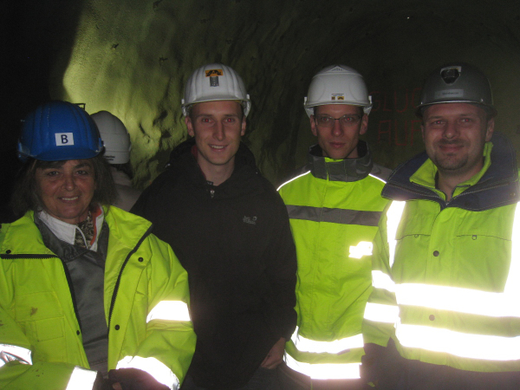 Pf__ndertunnel Durchbruch live 04-11-2009 _9_.jpg