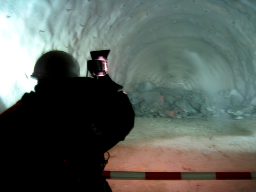 Pf__ndertunnel Durchbruch live 04-11-2009 _39_.jpg