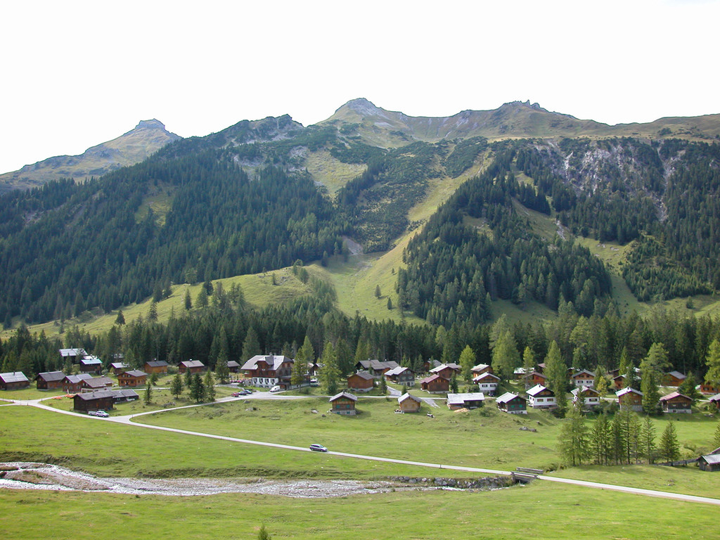 Nenziger Himmel Westansicht_JPG-1285066079