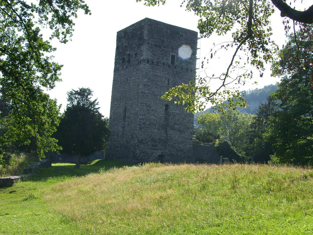 108_JPG-1285077466