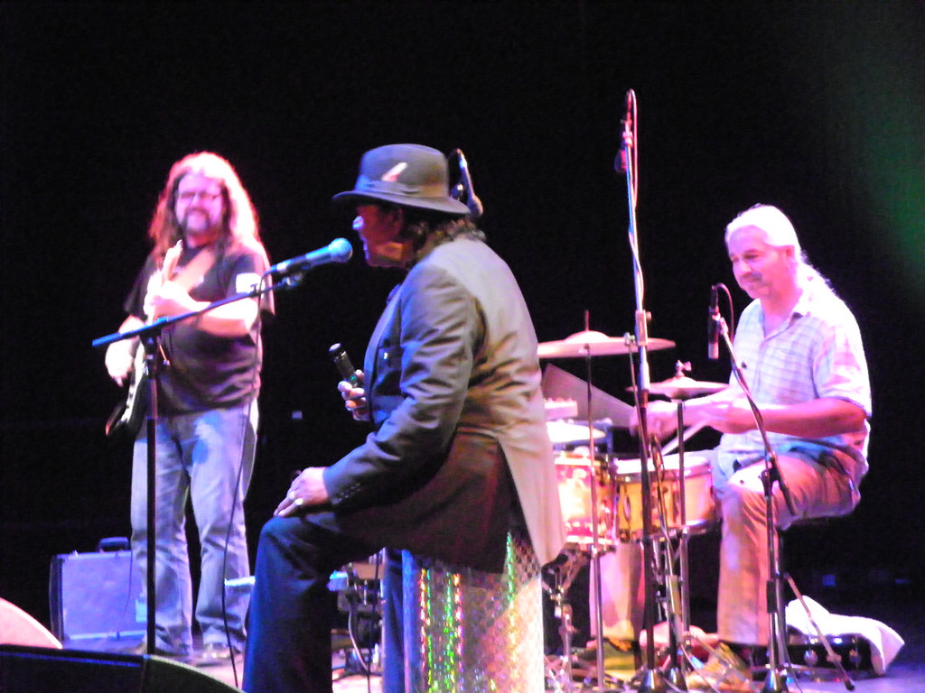 106_3486_jpg-1285198022