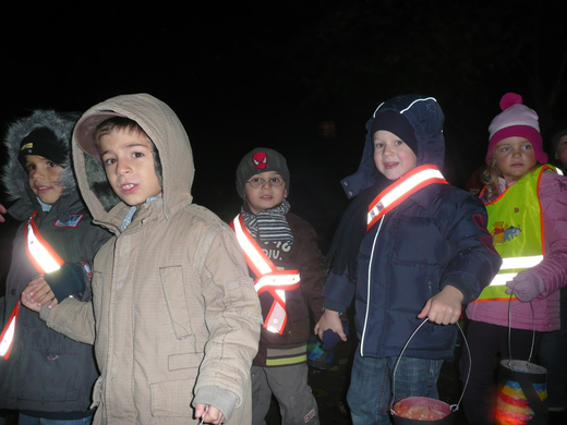 Kindergarten Gartenstra__e Laternenfest 2009 _8_.JPG