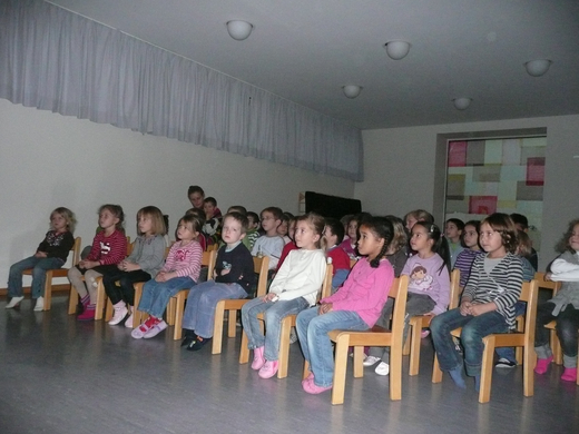 Kindergarten Gartenstra__e Laternenfest 2009 _12_.JPG