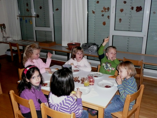 Kindergarten Gartenstra__e Laternenfest 2009 _20_.JPG