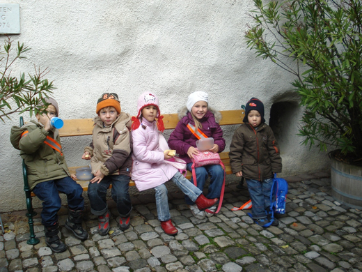 Kindrgarten Gartenstra__e AUSFLUG Martinsturm 2009 _14_.JPG