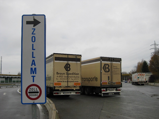 t Autobahnzollamt H__rbranz 004.jpg