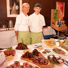 Angelika B__sch mit Sohn Hannes _B__sch Metzgerei_.jpg