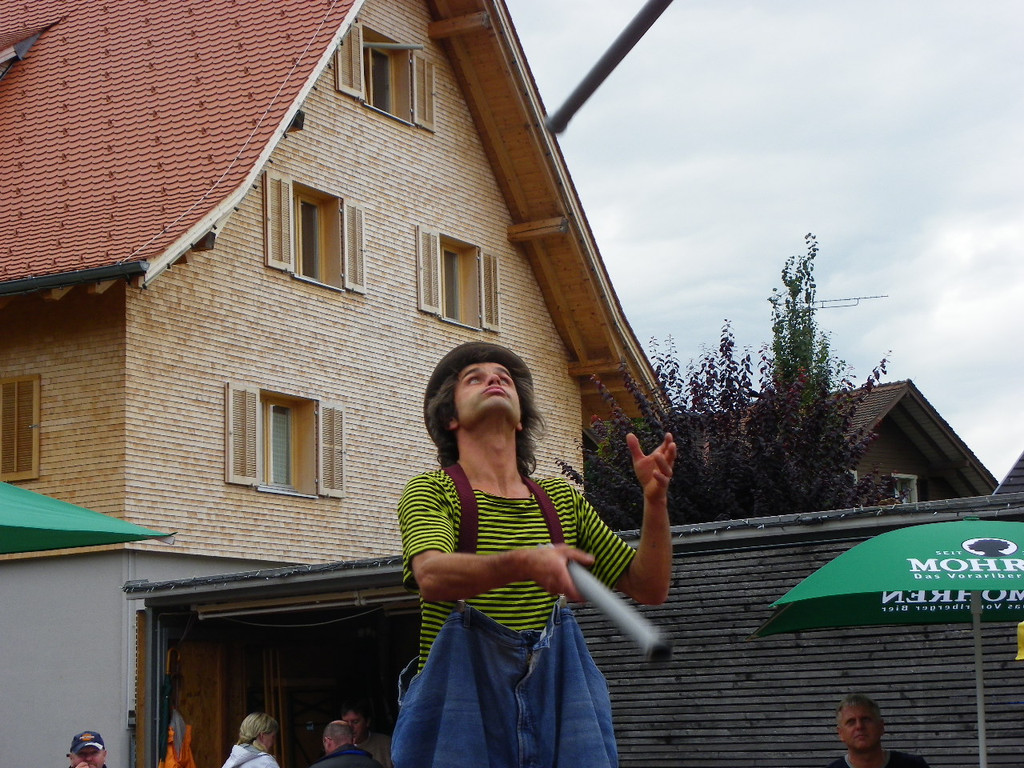 106_2343_jpg-1285541926