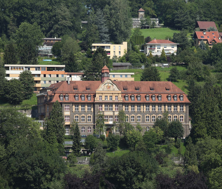 04_jpg-1285569471