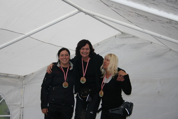 bogen13_JPG-1285580884