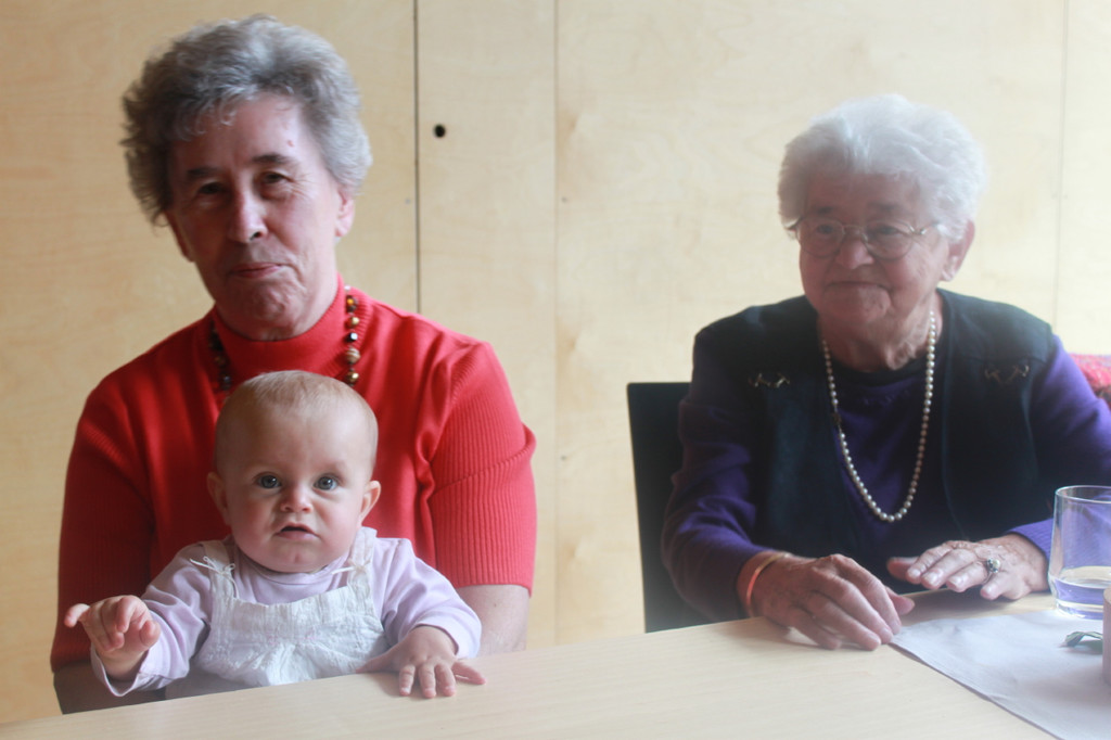 Segnungsfeier Familienkapelle Fraxern 26-09_2010 _241_.jpg