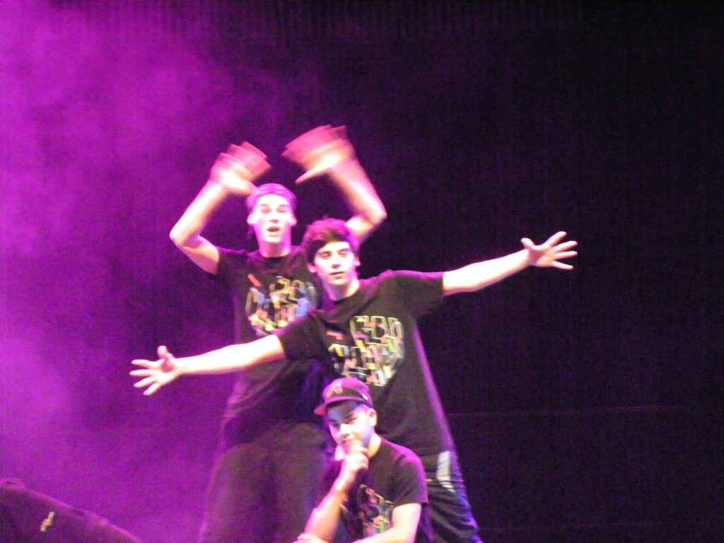 106_5323_jpg-1285713792