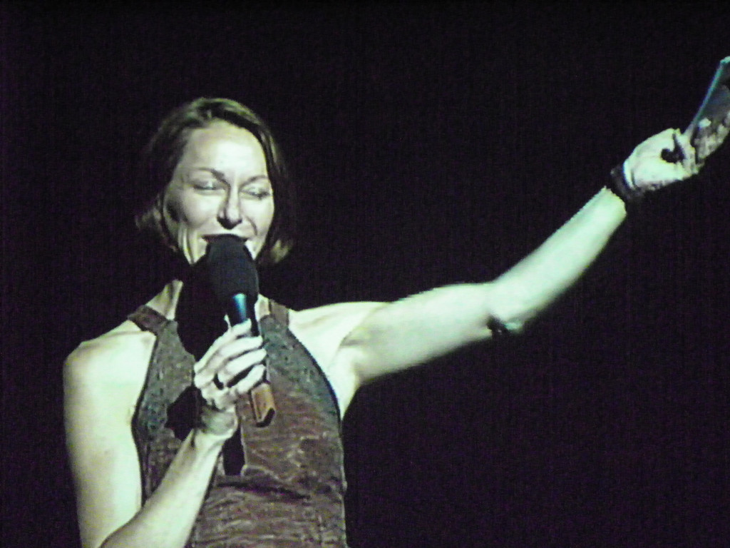 106_5393_jpg-1285713857