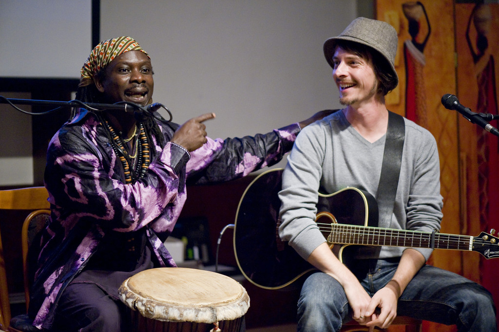 Ibou Sene mit Michael Percinlic und Elena 3_jpg-1285916062