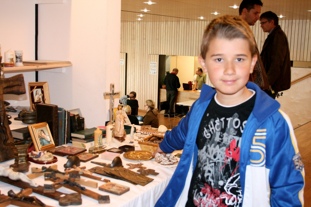 BK_Flohmarkt Tisis 5_jpg-1286018781