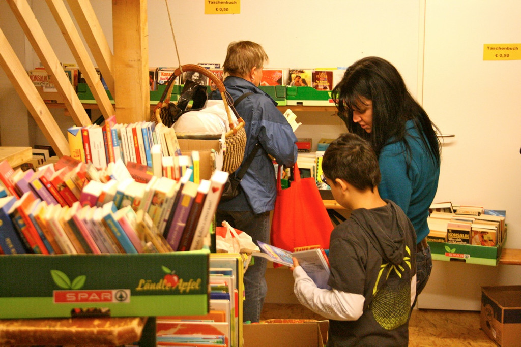 BK_Flohmarkt Tisis 29_jpg-1286018975