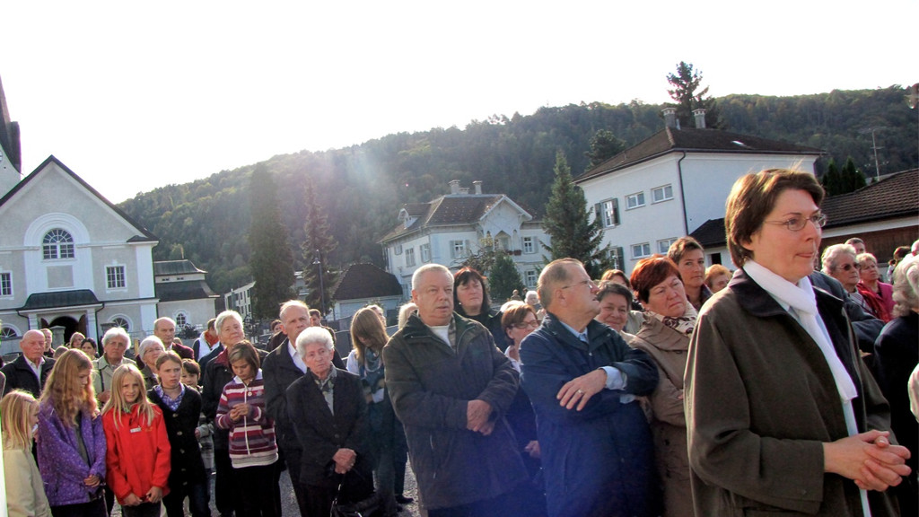 KOE_Segnung Totenkapelle Gisingen 11_jpg-1286140044