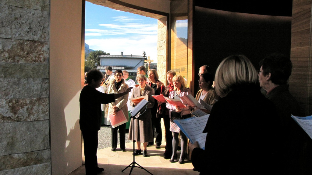 KOE_Segnung Totenkapelle Gisingen 24_jpg-1286140199